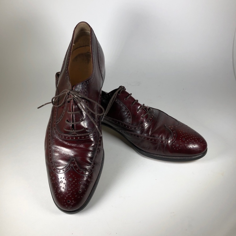 Salvatore Ferragamo Wingtip Oxfords Oxblood 10B